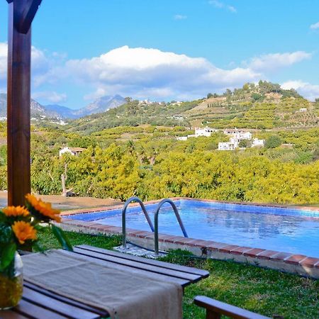 Вилла Casa Entre Nerja Y Фрихилиана Экстерьер фото