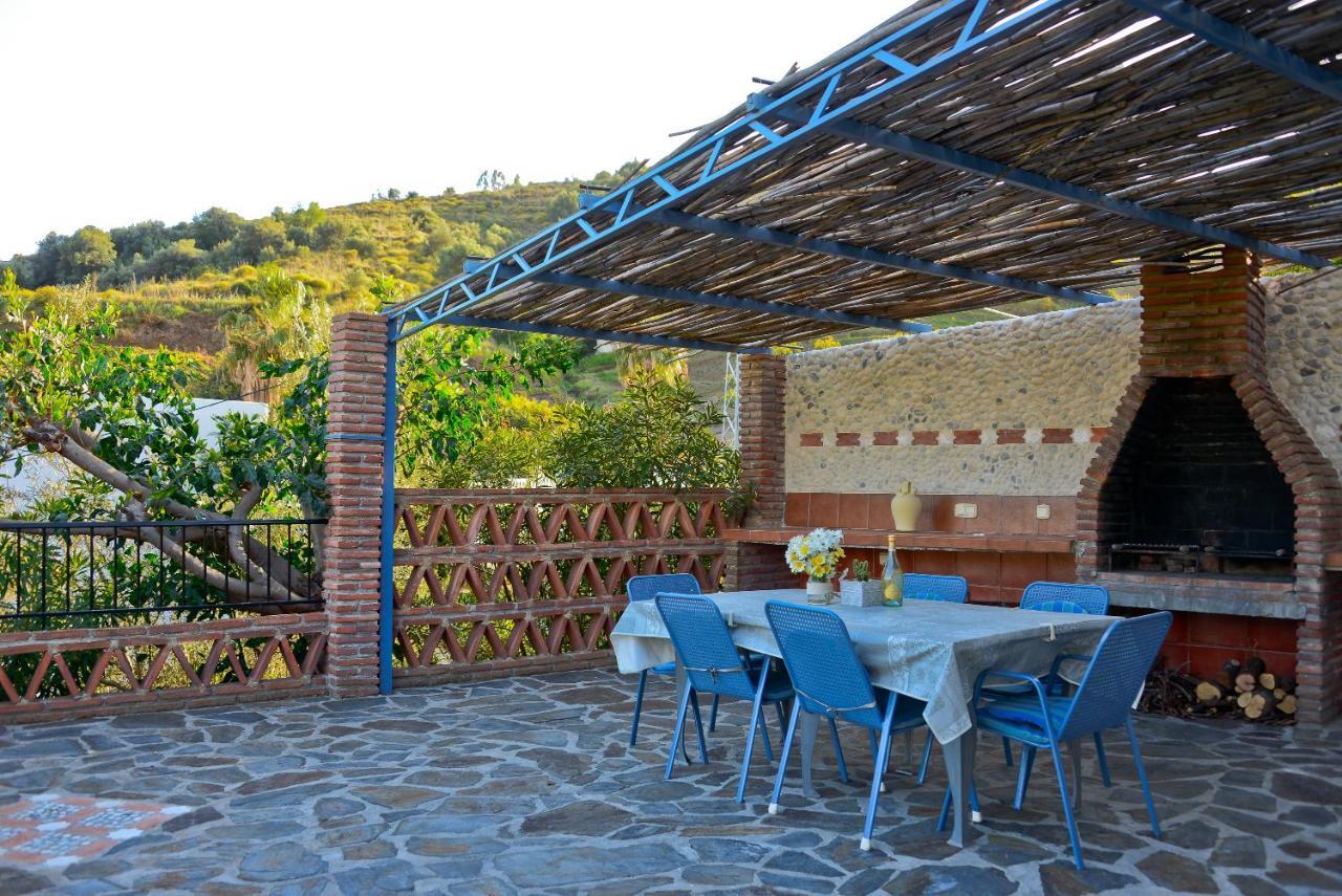 Вилла Casa Entre Nerja Y Фрихилиана Экстерьер фото